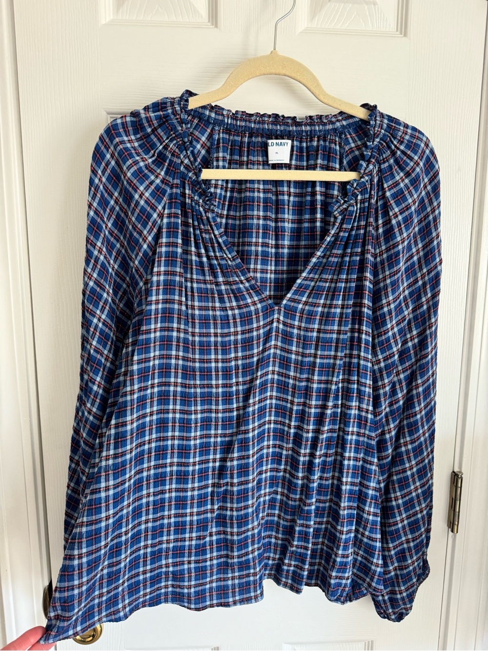 Old Navy Split Neck Seersucker Blouse XL New
